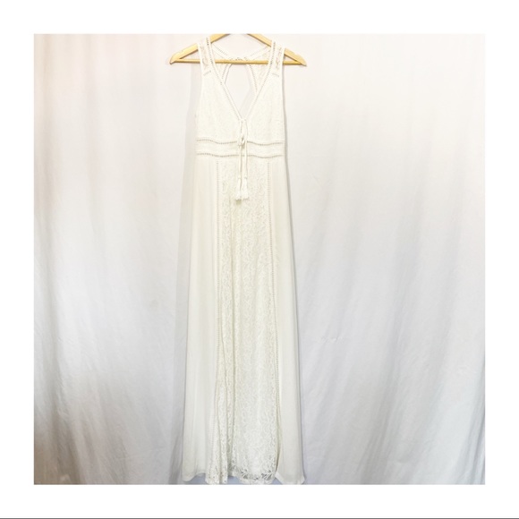 Altar’d State Edina Lace Crochet Tassel Maxi Boho Dress - Picture 4 of 13